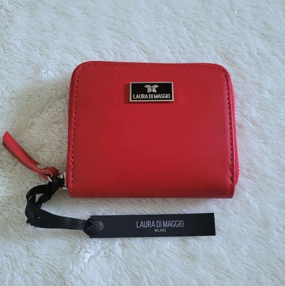 Laura Di Maggio Red❤ Zip Around Card💳 Case - NWT